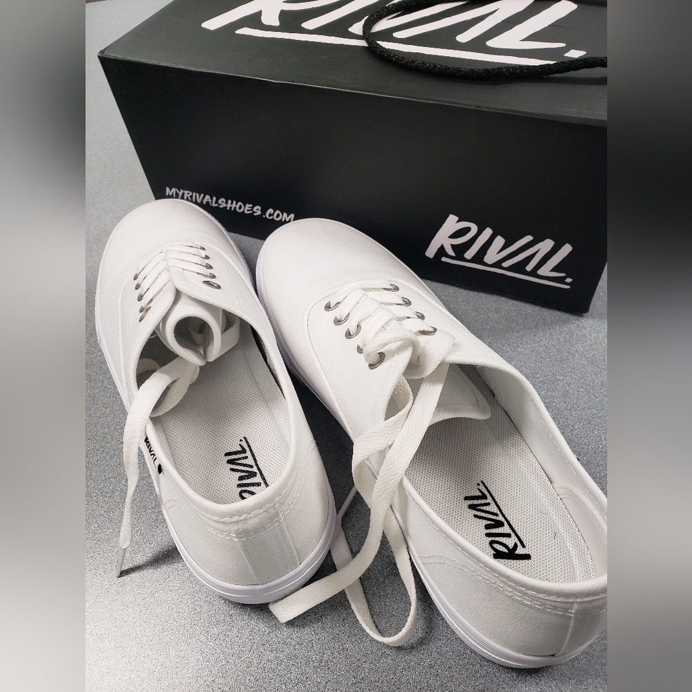 NIB RIVAL womens Sneakers Size 9.5